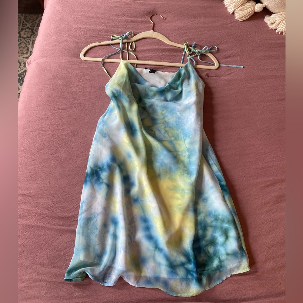 Multi-color blue cowl neck mini dress